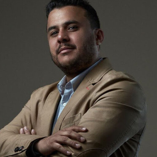 Fotografía del Dr. Isneldi Martínez Montenegro